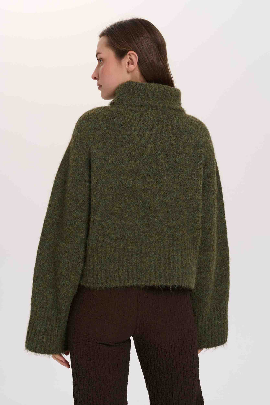 24colours Pullover Sweater