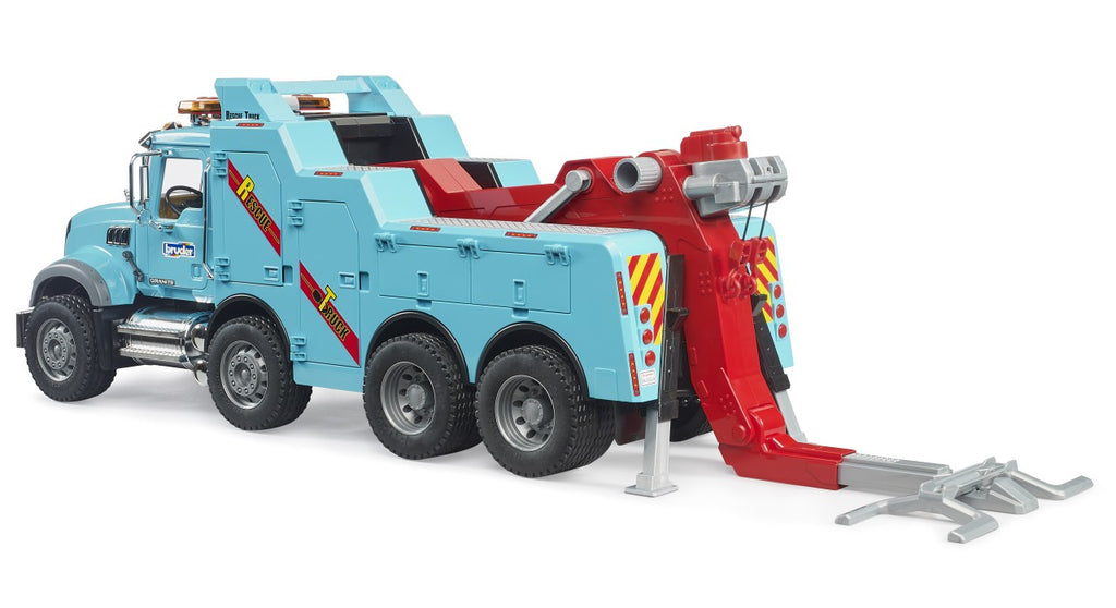 02831 MACK Heavy Tow Truck